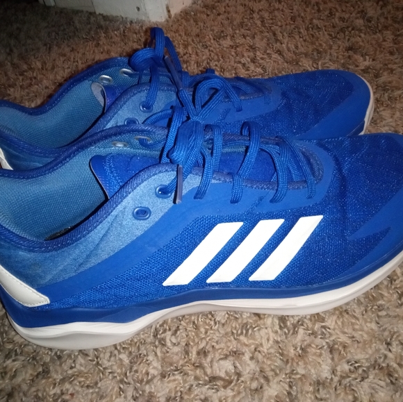Men's Adidas Athletic shoe - Picture 6 of 8